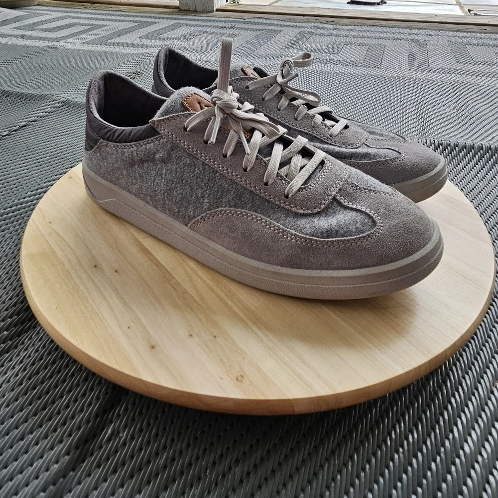 Pūliki Lace-Up Sneaker (Men)OluKai Size 9